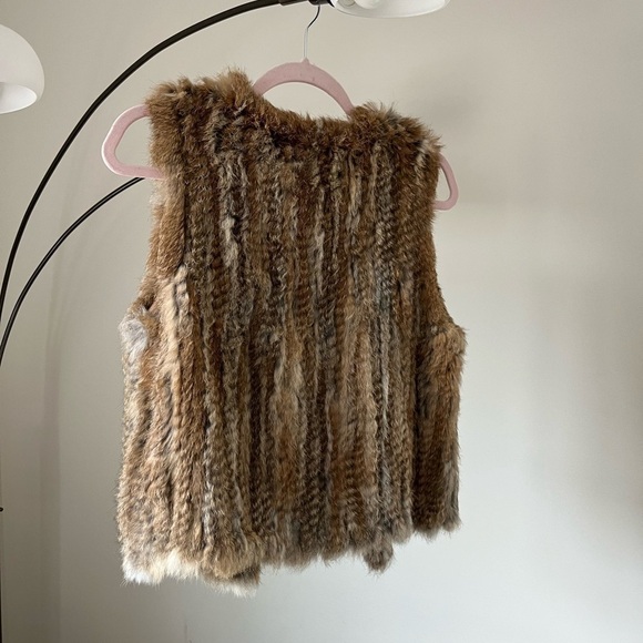 525 America Rabbit Fur Vest - Picture 5 of 8
